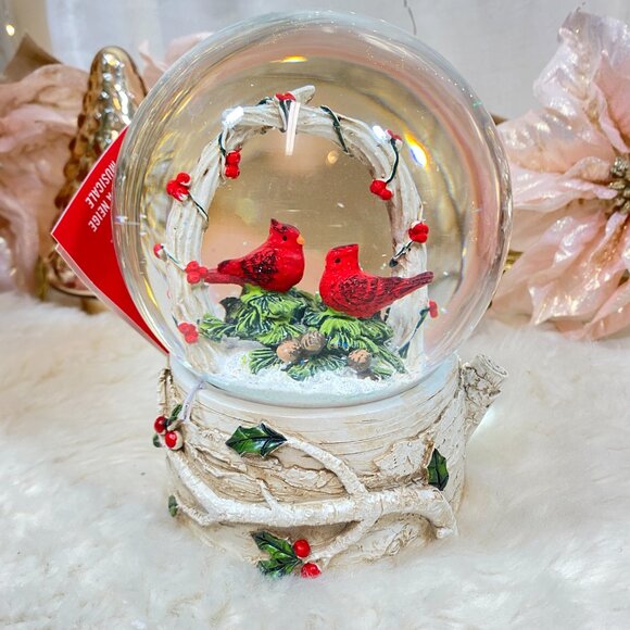 Martha Stewart Musical Christmas Snow Water Globe Red Cardinals Wreath New - Picture 1 of 12